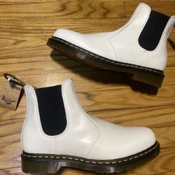 Dr. Martens 2976 Quad Chelsea Boots Men’s Sz 11 White Smooth Leather New! No Box