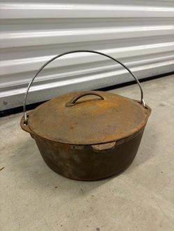 Cast iron pots Dutch oven