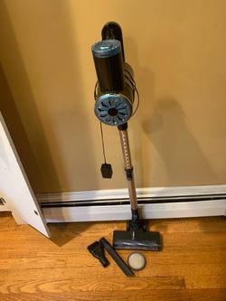 Cordless Stick Vacuum with Attachments