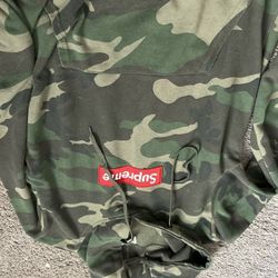 Supreme Sweater