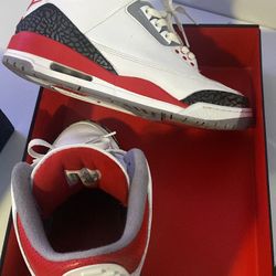 Jordan 3 Fire Reds