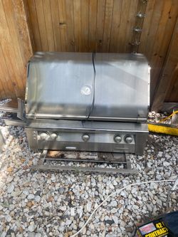 Alfresco 36-inch grill