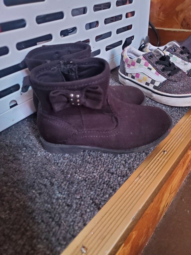 Toddler girl ankle boots size 7