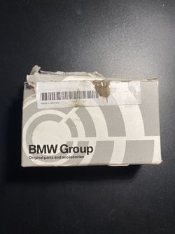 Genuine BMW/MINI Wheel Lock Bolt Set Original Bmw/MINI - OEM Open Box