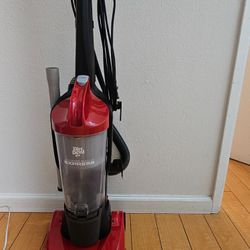 Dirt Devil Vacuum 