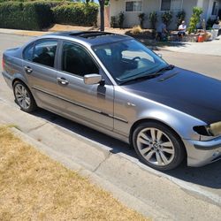 2003 BMW 325i