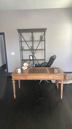 Book shelf