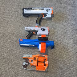 2 Rival Nerf Ball Toy Guns / 2 Nerf Bullet Toy Guns