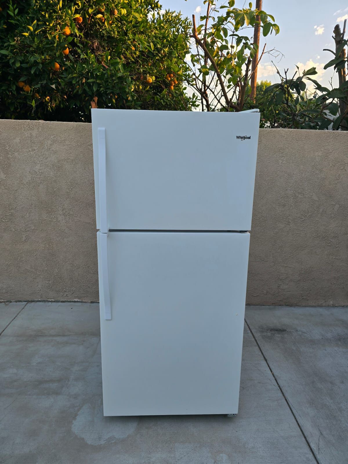 Whirlpool Refrigerator 18cu Ft 30x30x66ππ3 MONTHS WARRANTY