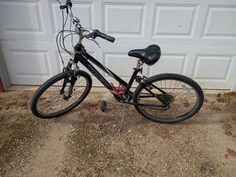 Women's Trek Mountain Bike 