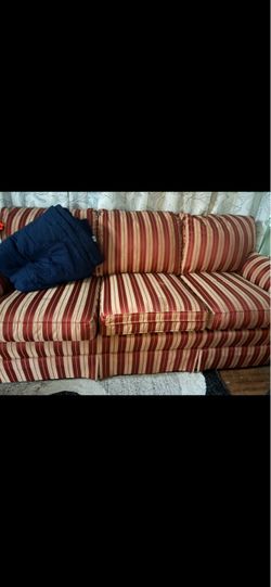 Sofa & Couch