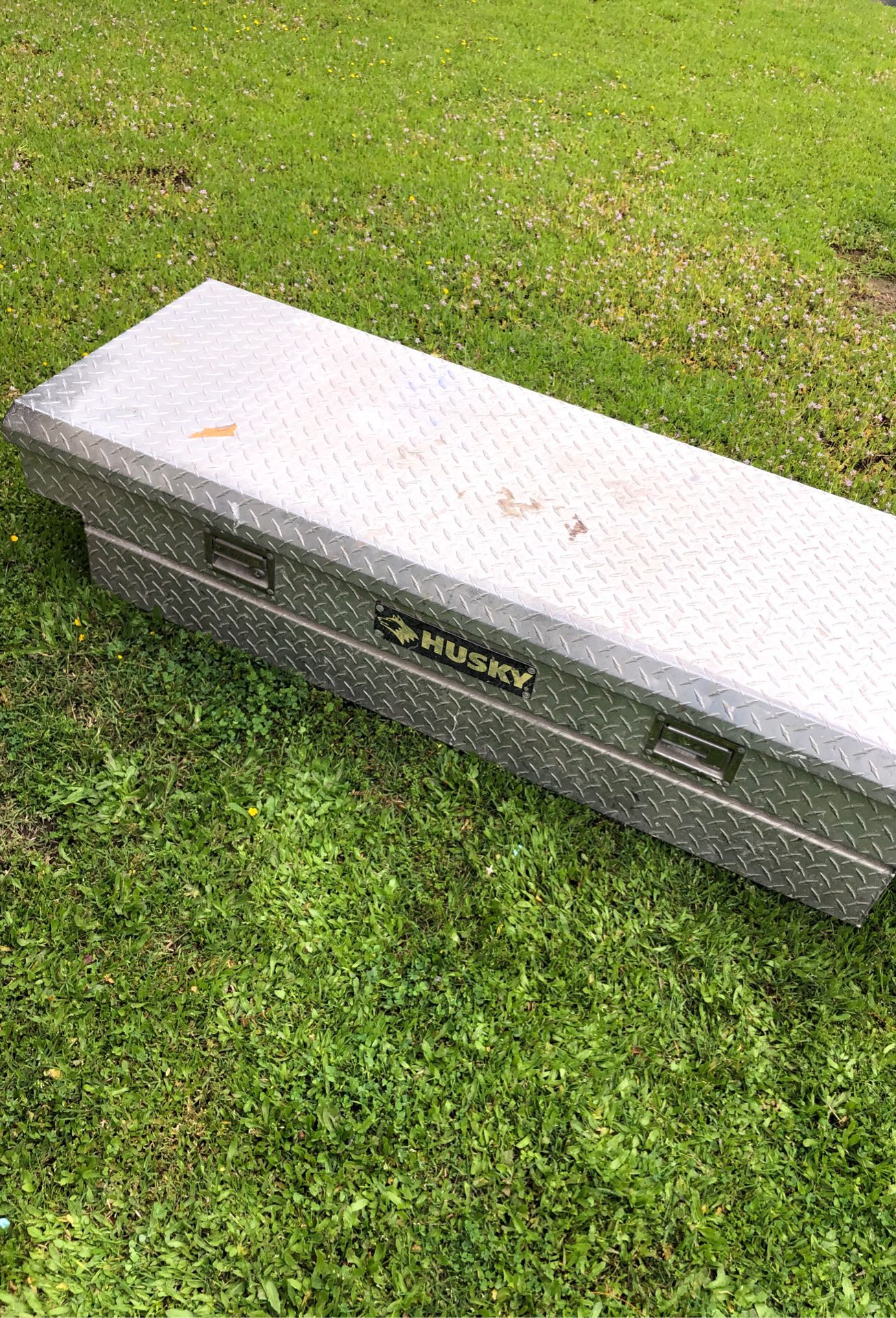 Husky tool box