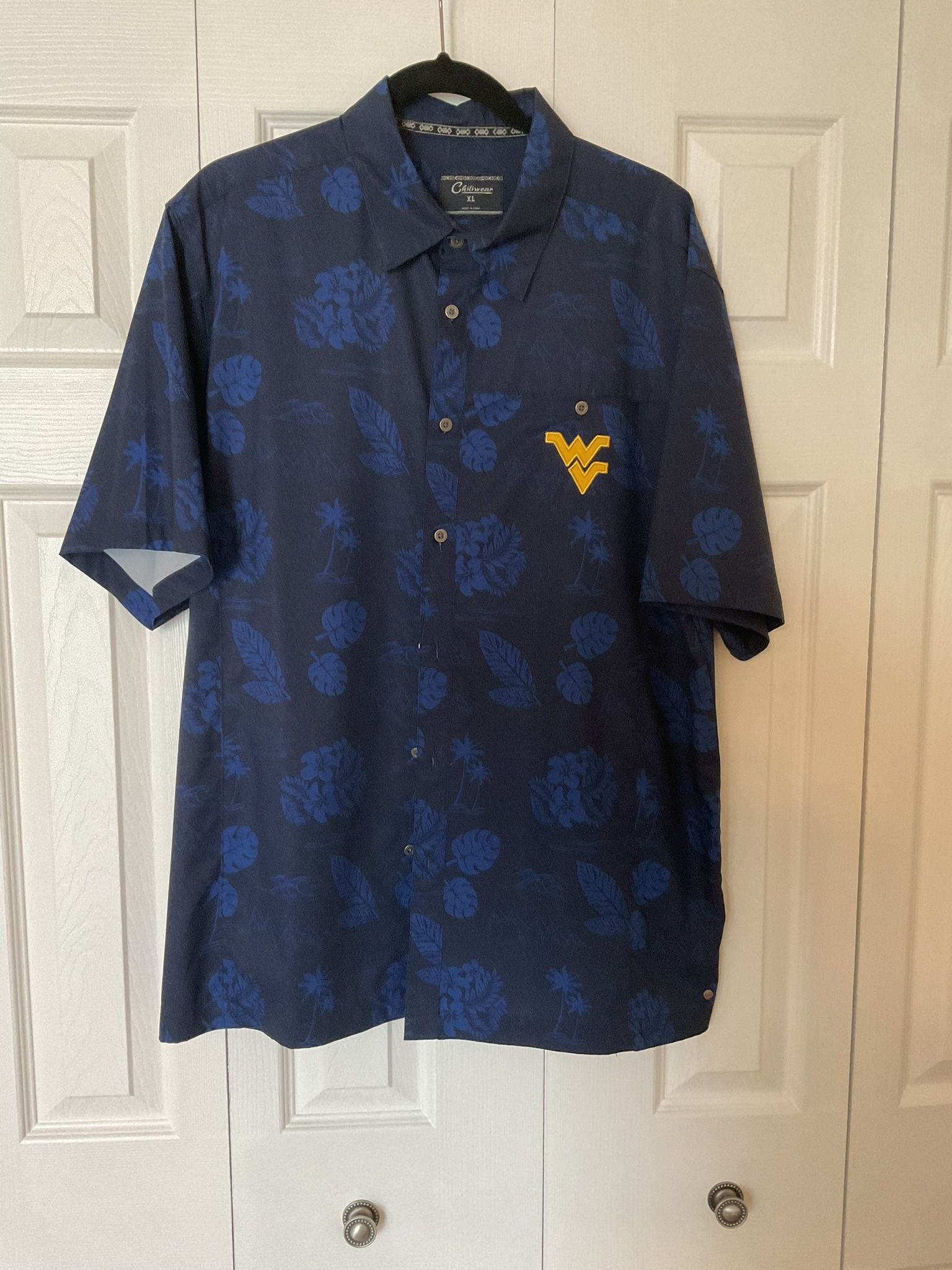WVU Camp Shirt , Never Worn, XL