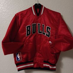 Bulls Starter Jacket