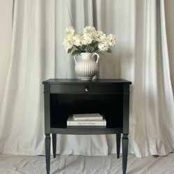 Antique Mid Century Modern Night stand/End Table