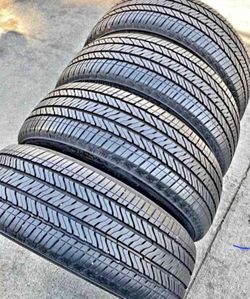 255/65/18 Bridgestone ππ Selling a set of 4 tires with 80% tread life remaining ππ