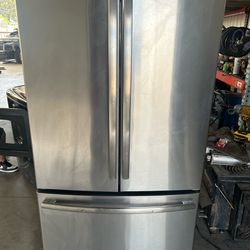 GE French door Refrigerator