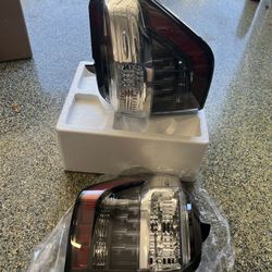 5th Gen Toyota 4Runner - OEM Tail Lights 