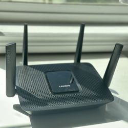 Linksys Mesh Wi-Fi Router (Includes Cable)