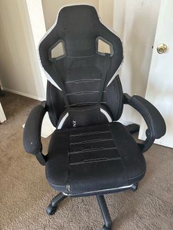 Free gaming chair