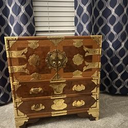 Japanese-inspired tansu style chest 
