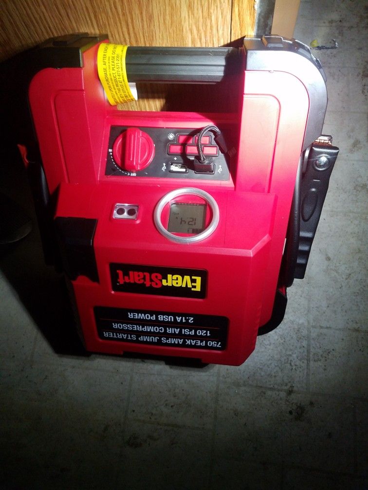 EverStart Jump Starter