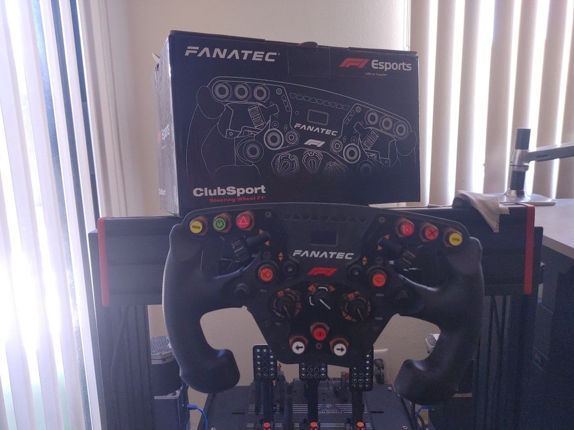 Fanatec F1 2020 steering Wheel
