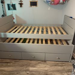 Twin Trundle Bed