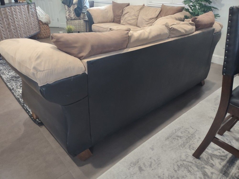 Suede Sofa Couch 6' Excellent Condition for Sale in Anaheim, CA OfferUp