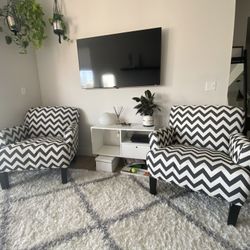 Set Of Armchairs In Excellent Condition