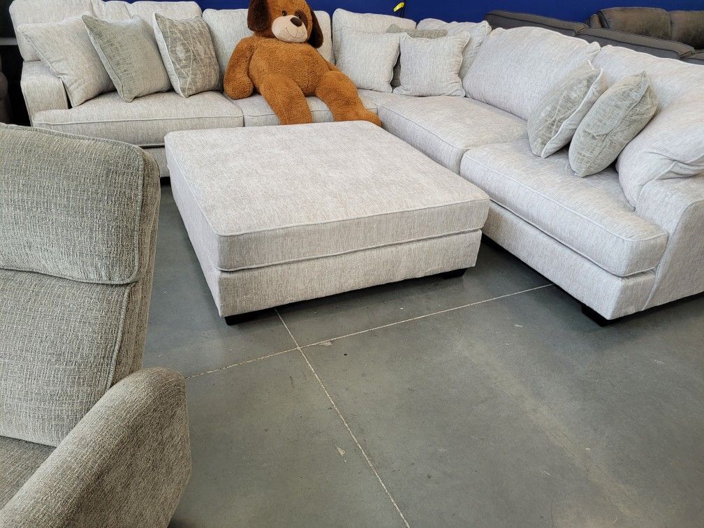 🤍 Sectionals And Sofas MUST GO!