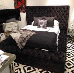 Paris Black Velvet Queen Size Storage Platform Bed. Brand New. MATTRESS IS NOT INCLUDED.
