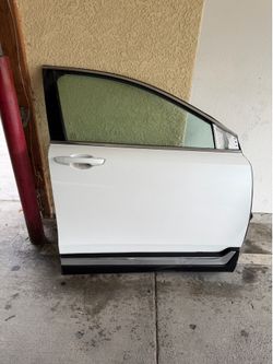 Front right side door OEM Honda Crv 2017-2023