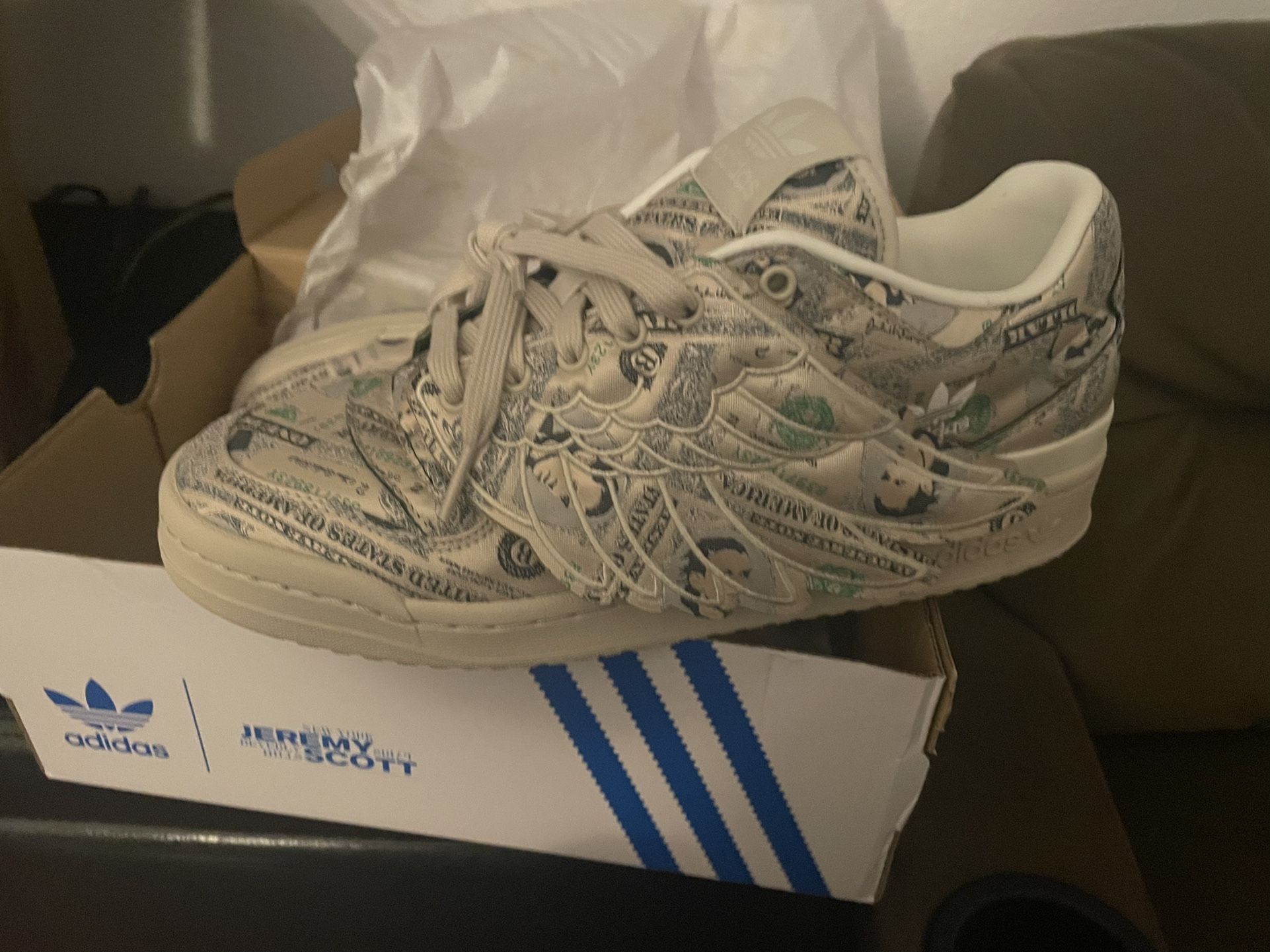 Adidas x Jeremy Scott Forum 84 Low Wings Money