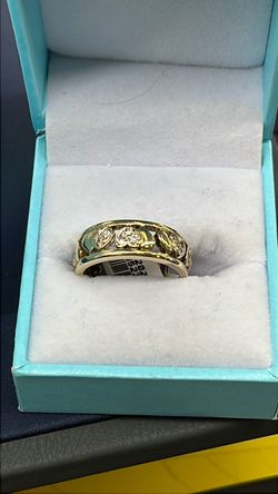 Lady’s ring