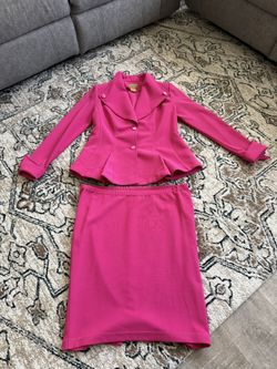 Pink Two-Piece Skirt Suit – Size 10