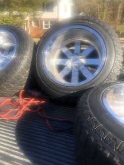 8 lugs rims