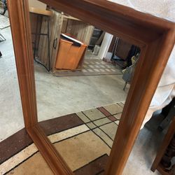 Gorgeous Mirror 