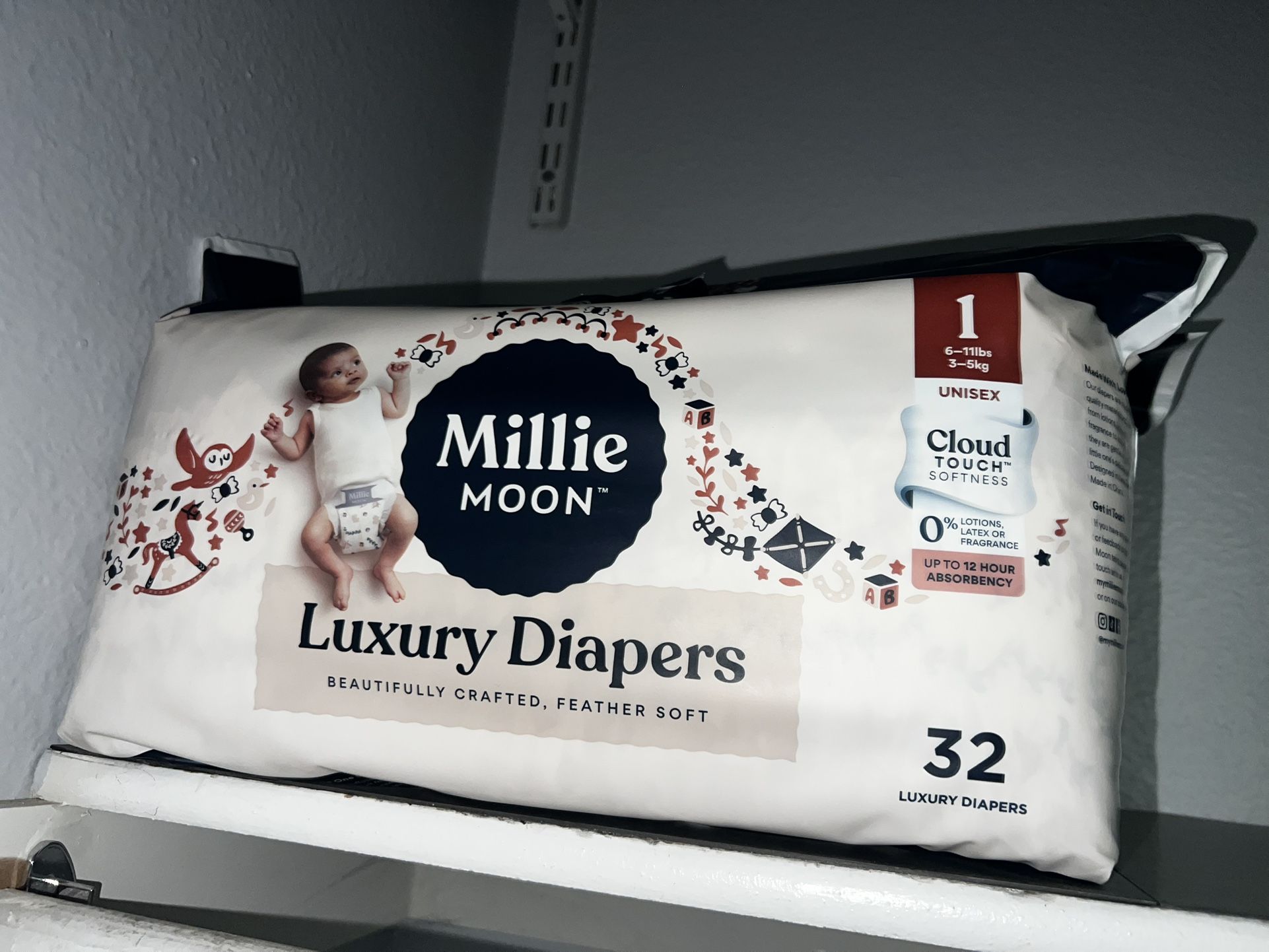 Mille Moon Size 1 (32 Count) Diapers Unopened