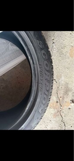 Pirelli Scorpion Winter 22” Tires – Fits Mercedes GLE AMG-Excellent condition