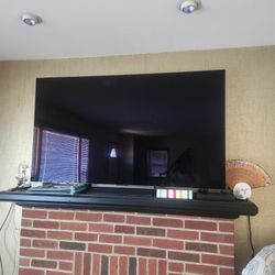 LG C2 Series 65-Inch Class OLED evo Smart TV OLED65C2PUA, 2022 - AI-Powered 4K TV, Alexa Built-in, Dark Silver