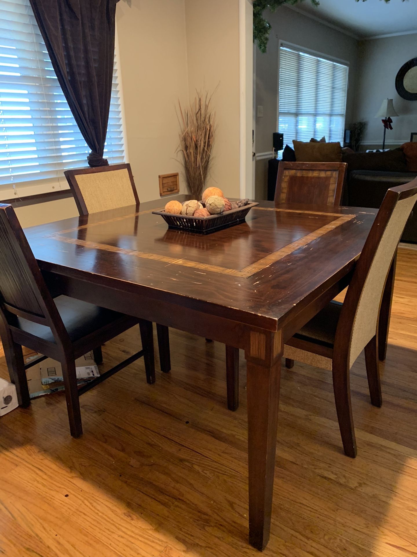 Kitchen table