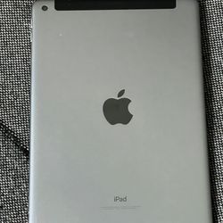 iPad 6 , Sixth Generation  , Unlocked  Cellular and iCloud , Wi-Fi  Internet, Excellent Condition,  Usable all Company  Sim