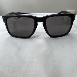 Oakley Sun Glasses