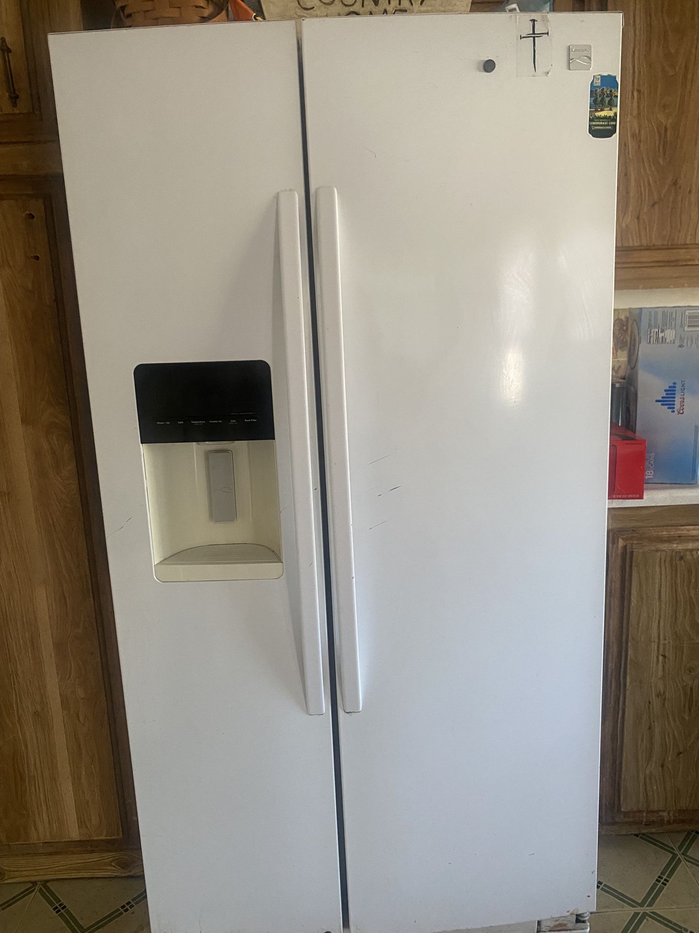 Refrigerator