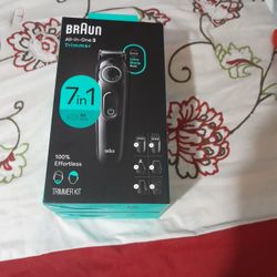 2 Bruan Electric Razors