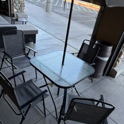 Patio Set $350 OBO **Free Delivery inside 10 Miles**