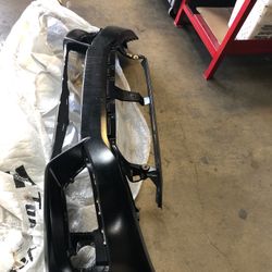 16-18 Civic Front Bumper