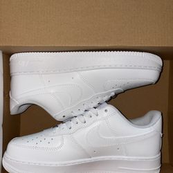 Nike Air Force one low top white 007 1