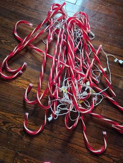 Free Christmas pre-lit candy cane pathway lights for  outdoor